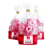 Herzbonbons im Päckchen